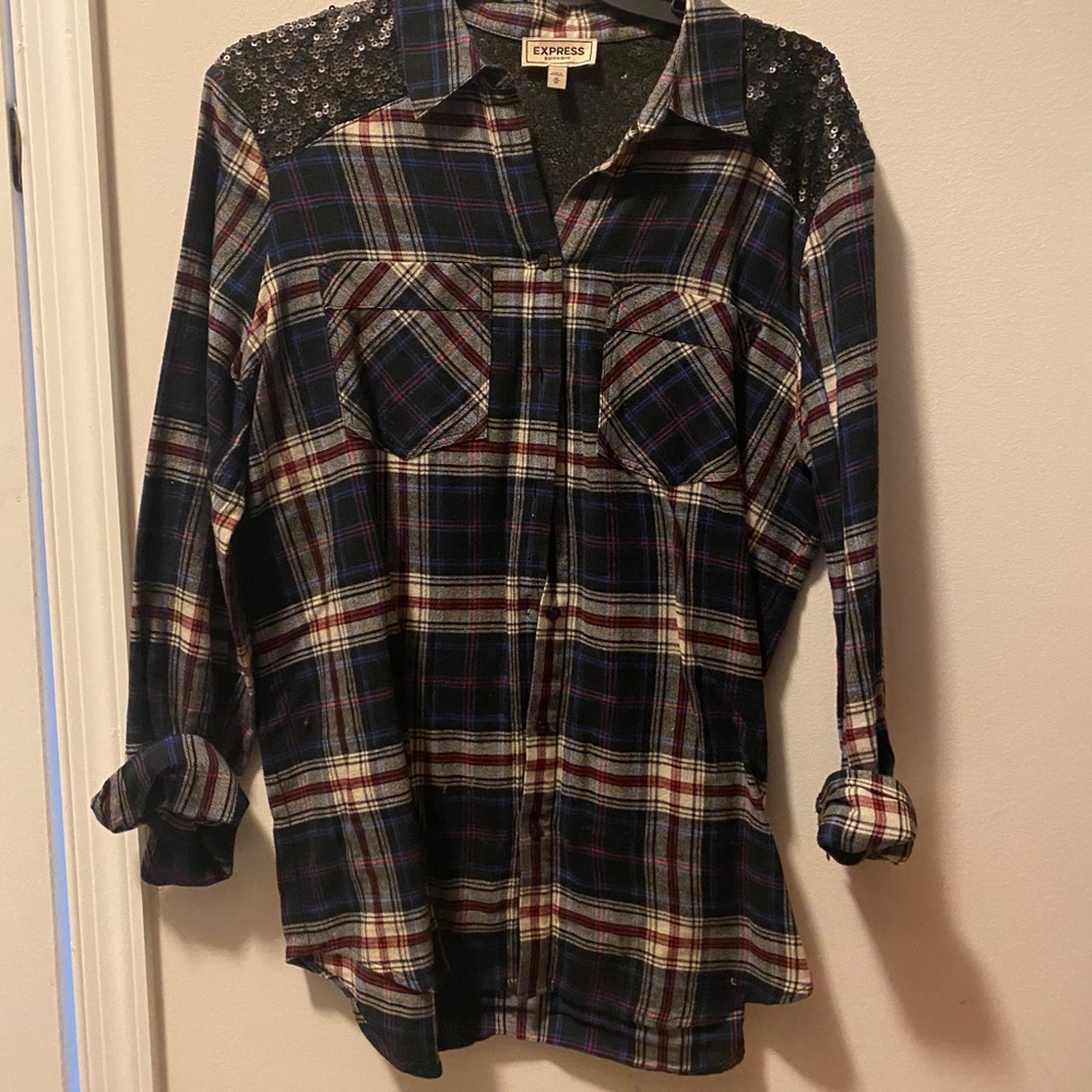Express flannel plaid with sequence shoulders and back